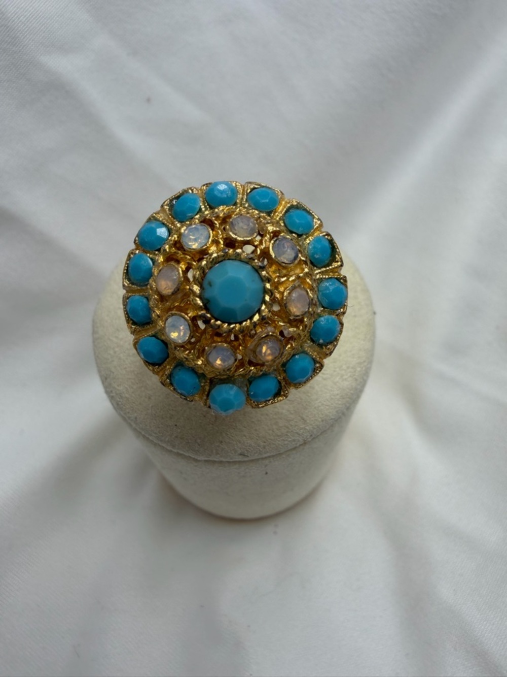 Vintage Sarah Coventry Aquarius  Cluster Cocktail Ring